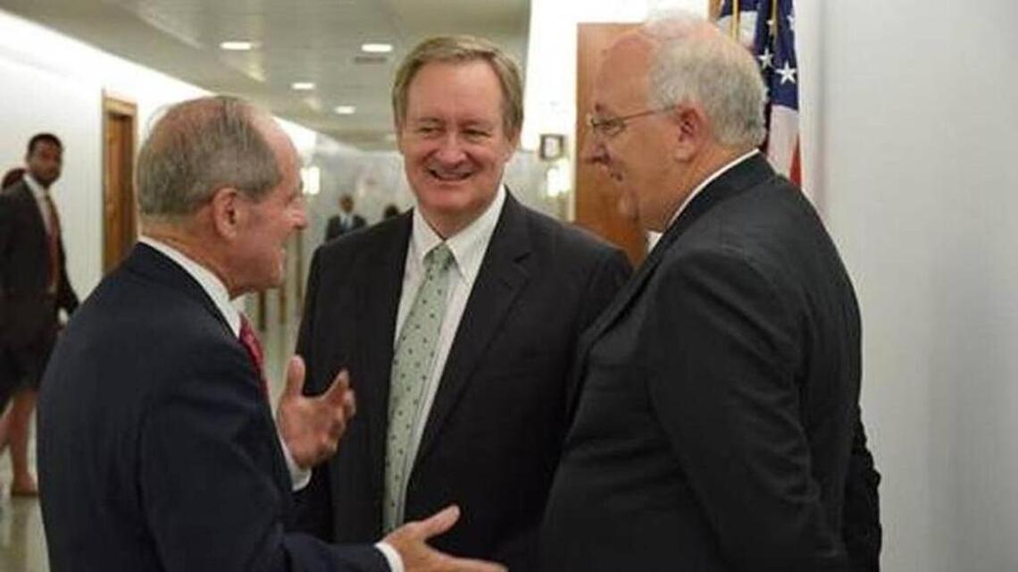 How many DeVos calls? Neither Idaho senator will say