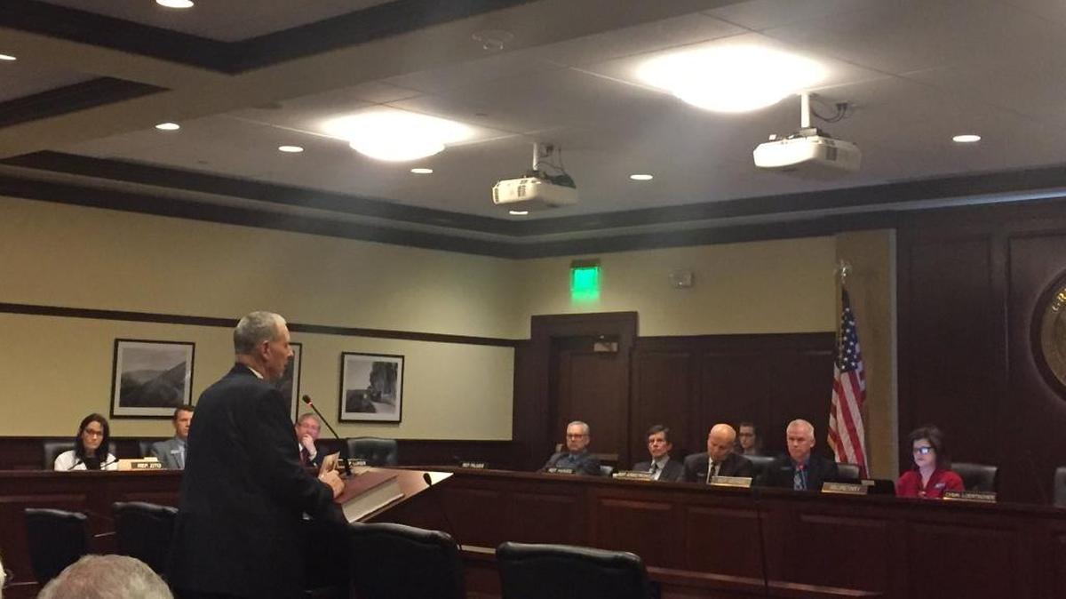 House State Affairs lawmakers Friday consider a resolution calling for a federal constitutional convention.