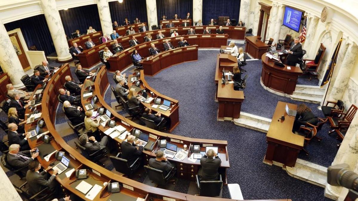 The House of Representatives convened for a special sesion in 2015. House members, especially those from North Idaho, are much more likely than senators to vote against routine spending bills.