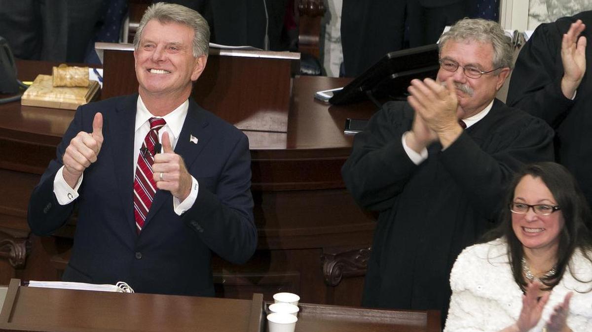 Gov. Butch Otter outlines his 2015 agenda to the Idaho Legislature, Idaho Supreme Court justices, elected officials and Idahoans during his State of the State address Jan. 12, 2015, at the Statehouse in Boise.