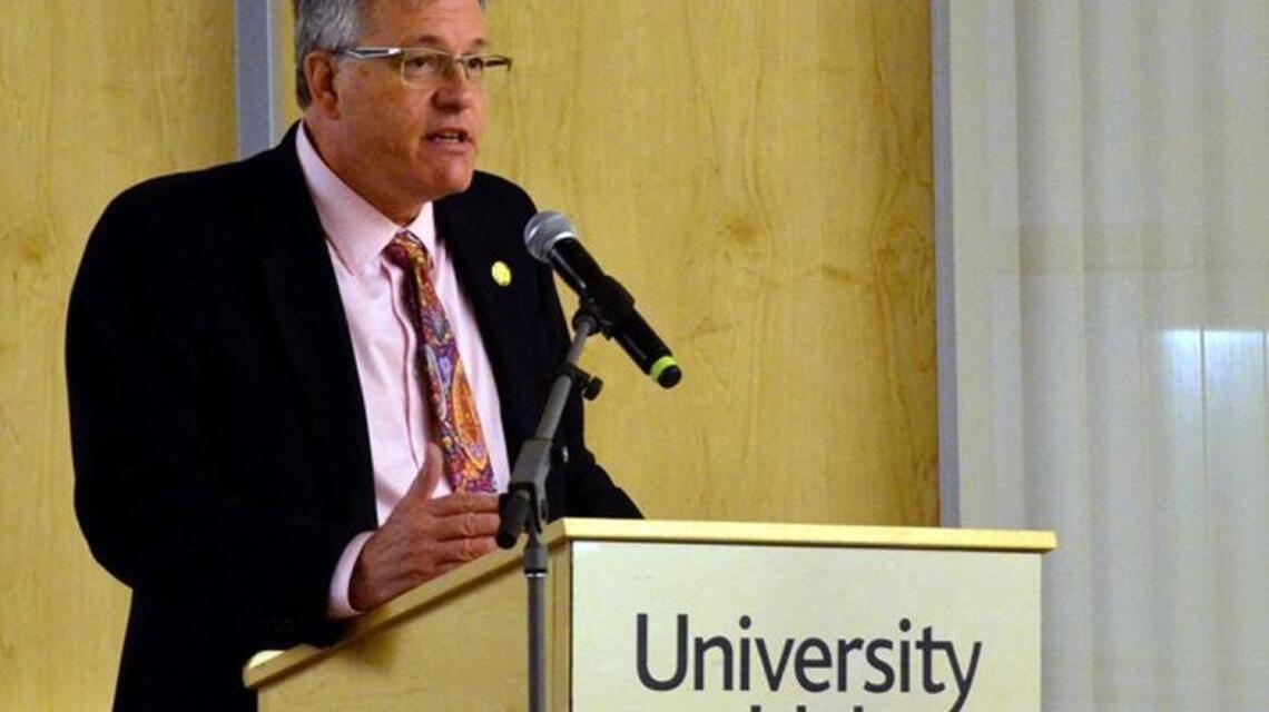 Boosters asked State Board of Education to oust Idaho President Chuck Staben