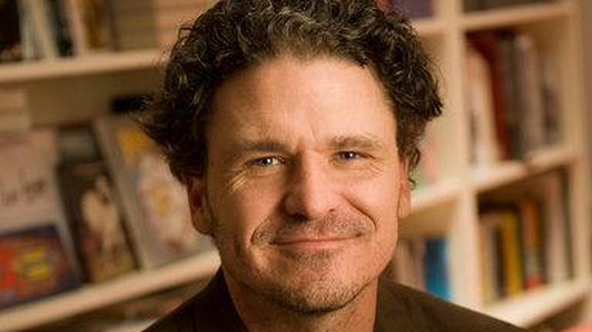 Dave Eggers