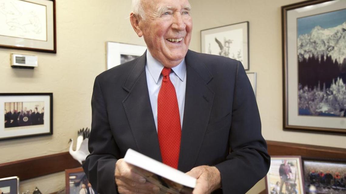 Cecil Andrus, former Idaho governor and secretary of the Interior, took issue with the title of the memoir written by former press secretary Chris Carlson: “Idaho’s greatest governor.”
