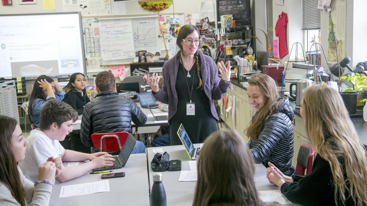 Boise High School teacher Ali Ward with her AP environmental science students in February 2017.