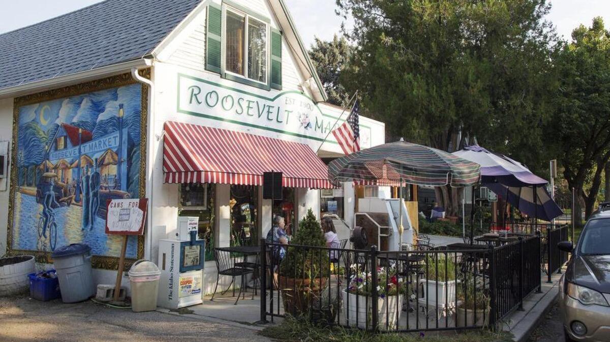 The Roosevelt Market, one of the last neighborhood stores in Boise, will close on Saturday, Dec. 15.