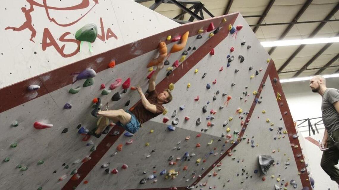 Climb on: Boise-area rock climbing gym says it will stay open after closure scare