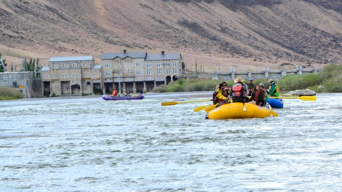 The EmpowerOut group floats down the Snake River near Swan Falls Dam.