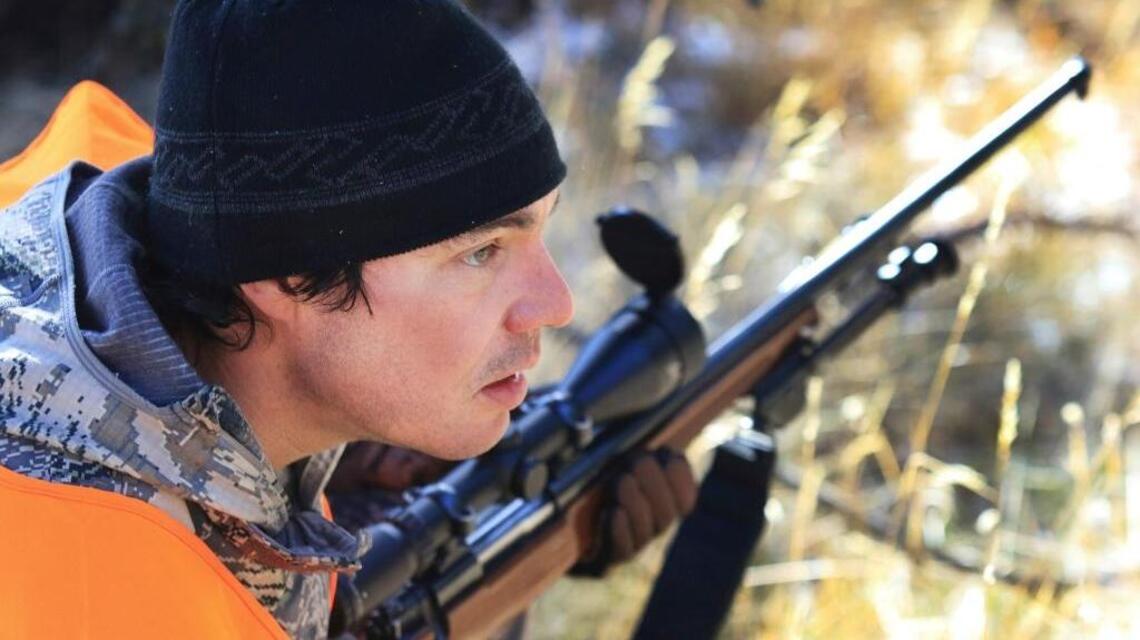 Montana hunting guide recounts killing grizzly