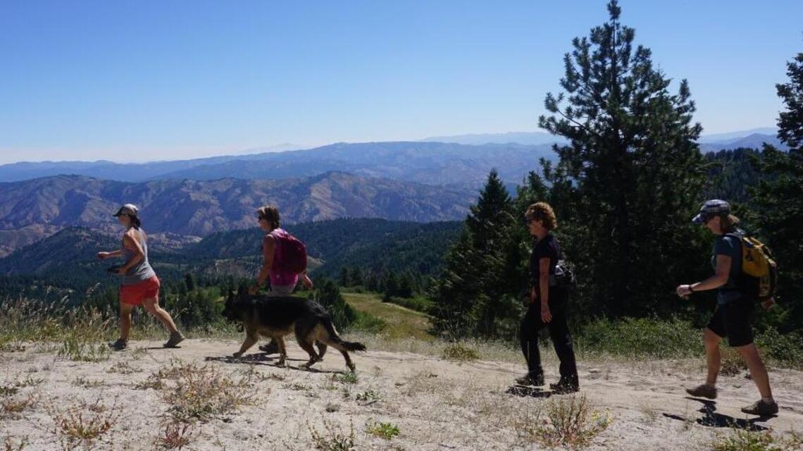 More than $1,000 worth of prizes, four experts and beer — join us for trails event
