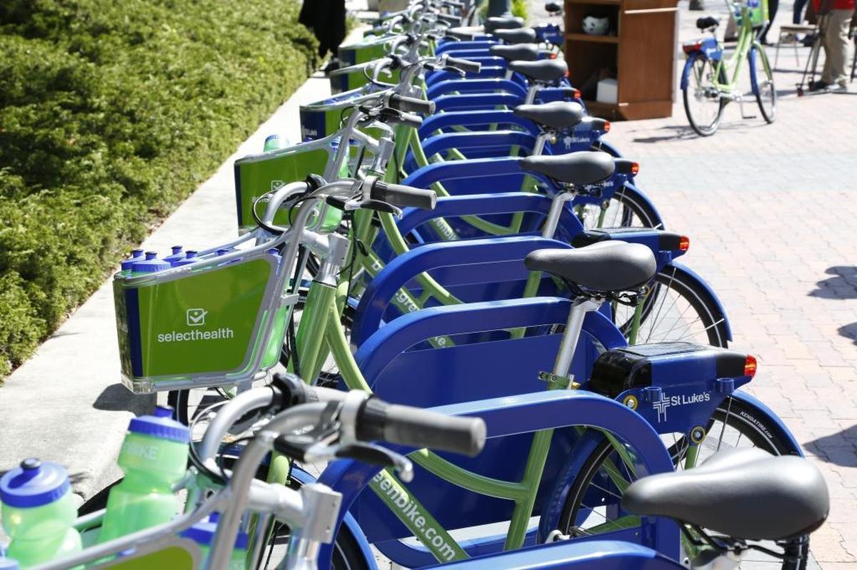 The Boise GreenBike program used to stage 127 bikes around the city, primarily tied to downtown, Boise State and the Greenbelt parks. A new bike-share program could be similar to the GreenBike program.