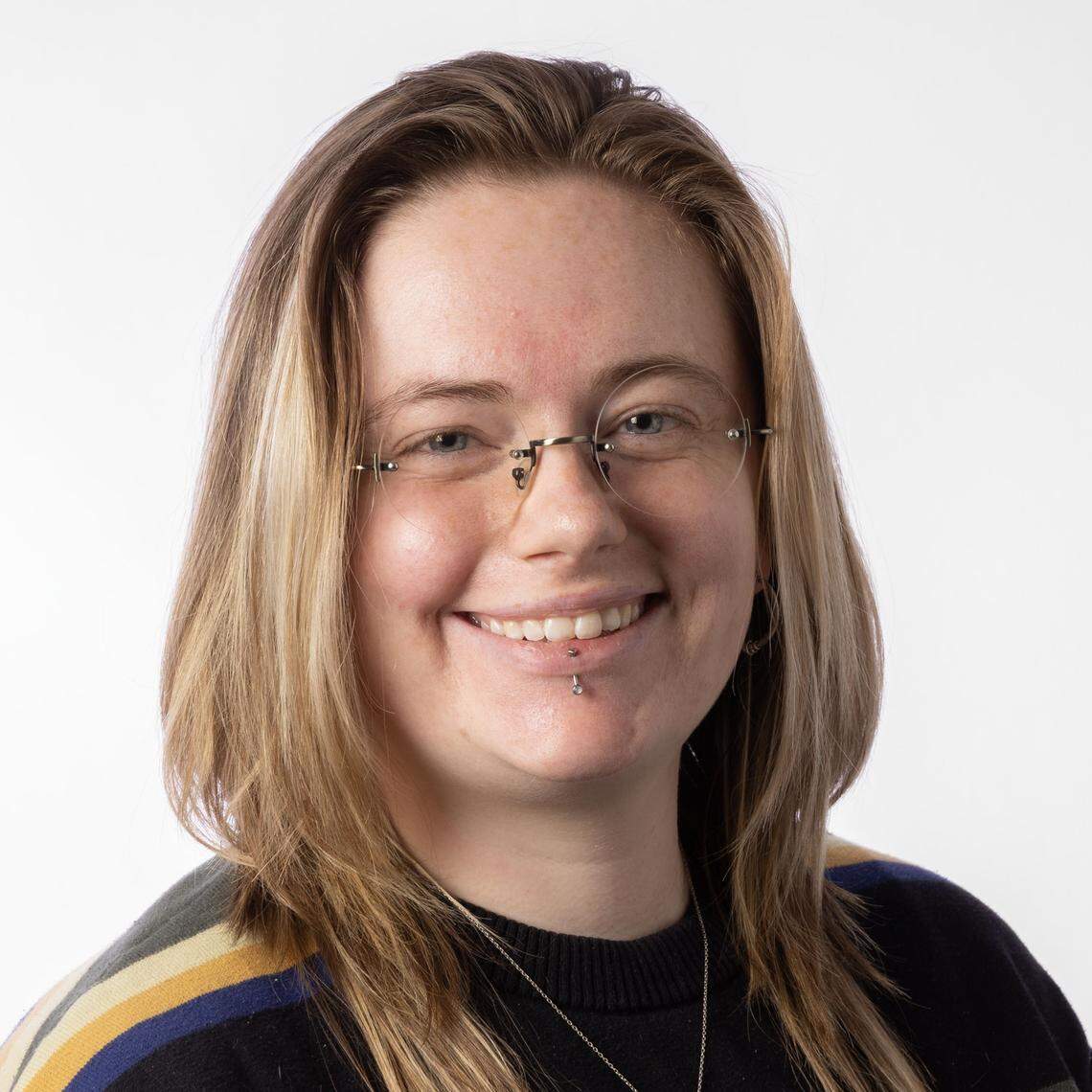 Profile Image of Hali Smith