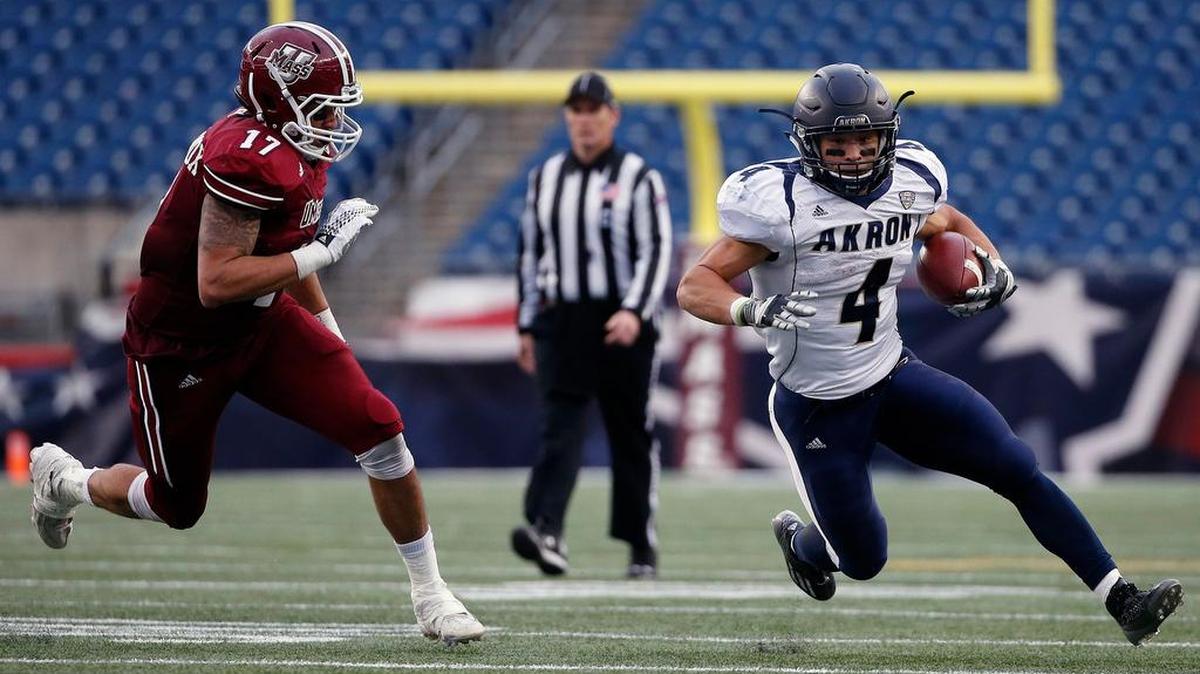 Akron running back Conor Hundley leads the Zips with 833 yards and 10 TDs.