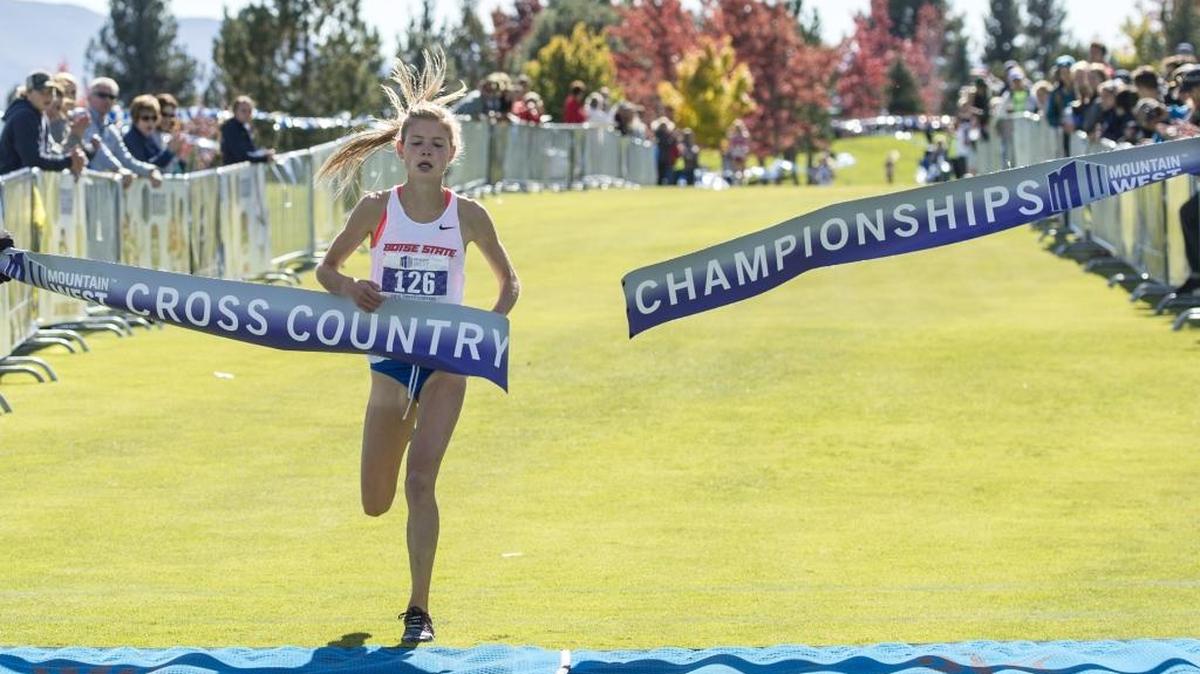 Allie Ostrander wins the 2015 Mountain West Women’s Cross Country Championship at Montreux Golf Club in Reno, Nev.