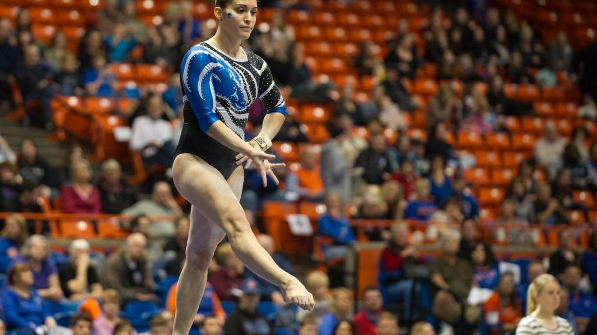 Junior Sandra Collantes finished last season with four all-around titles and a team-high seven wins on floor, which tied for the third most in a season in school history.