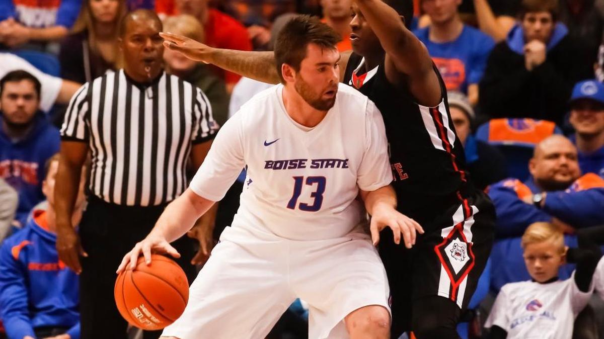 Nick Duncan has played eight fewer minutes per game since going to the bench, but it’s paying dividends. He’s averaging 1.0 more point, 2.1 more rebounds and 0.38 more steals per 30 minutes as a reserve.