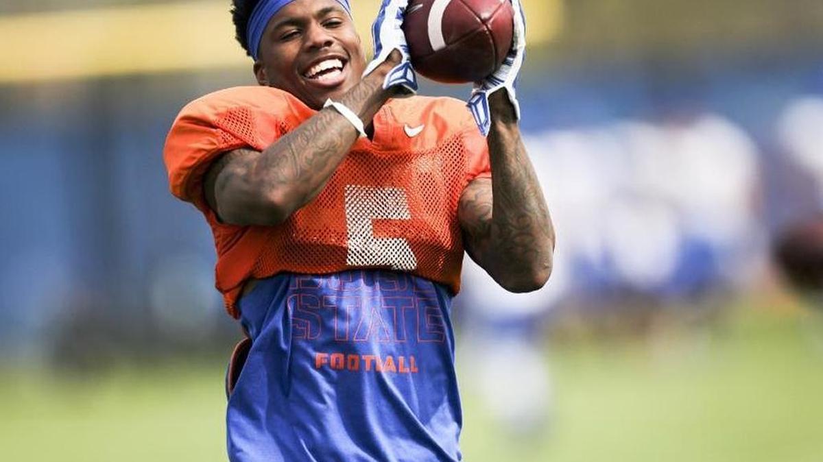 Former Boise State cornerback Donte Deayon was not drafted Saturday, but he quickly signed as a free agent with the New York Giants, joining former Bronco Darian Thompson.