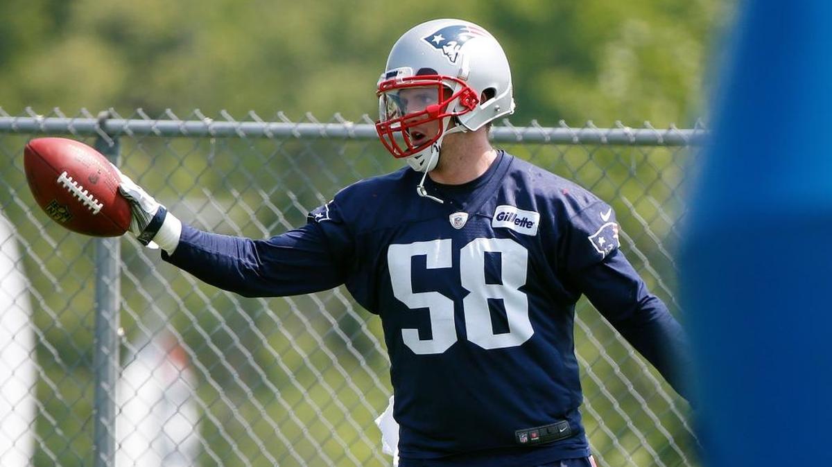 New England Patriots linebacker Shea McClellin