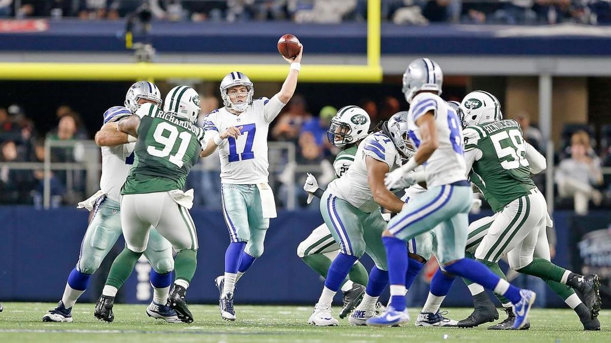Dallas Cowboys quarterback Kellen Moore passes against the New York Jets on Dec. 19. He will make his first NFL start Sunday against the Buffalo Bills. His last start was Dec. 22, 2011, when he threw for 293 yards and two touchdowns in his Boise State finale against Arizona State in the Las Vegas Bowl.