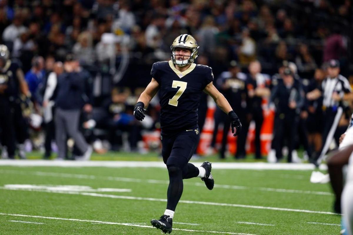 OUT OF CAMERA FILE - New Orleans Saints quarterback and special teams playerTaysom Hill (7) runs downfield during a kickoff in the second half of an NFL football game against the Carolina Panthers in New Orleans, Sunday, Dec. 3, 2017. (AP Photo/Butch Dill)