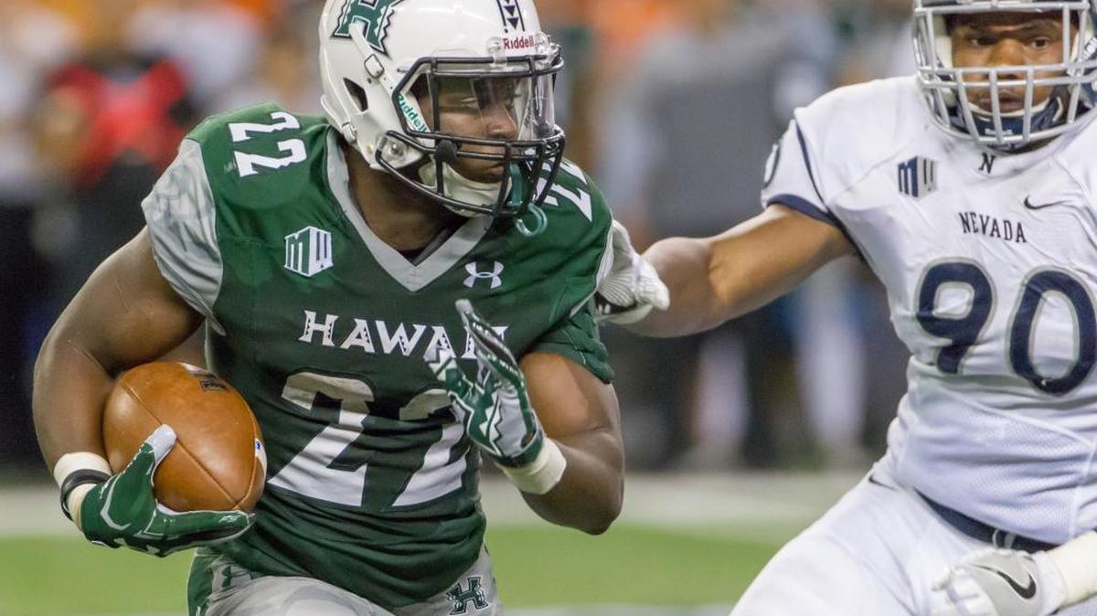 Hawaii running back Diocemy Saint Juste (22) ran for a career-high 205 yards on 19 carries against Nevada on Oct. 1.