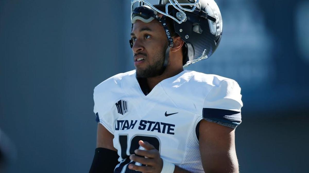 Utah State Aggies quarterback Chuckie Keeton (16) warms up before facing Air Force in the first half of an NCAA college football game Saturday, Nov. 14, 2015, in at Air Force Academy, Colo.