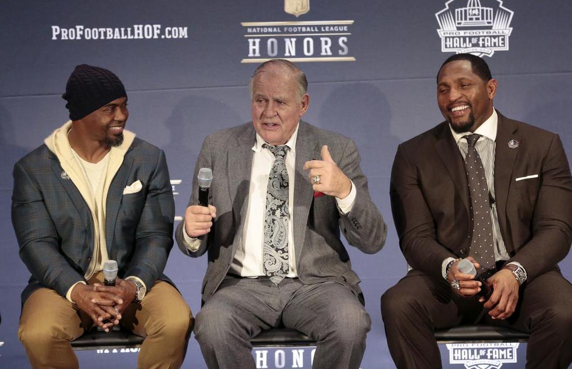 Jerry Kramer, center, is flanked by safety Brian Dawkins, left, and linebacker Ray Lewis at a news conference for the Hall of Fame. Kramer had been nominated to the Hall of Fame 10 times.