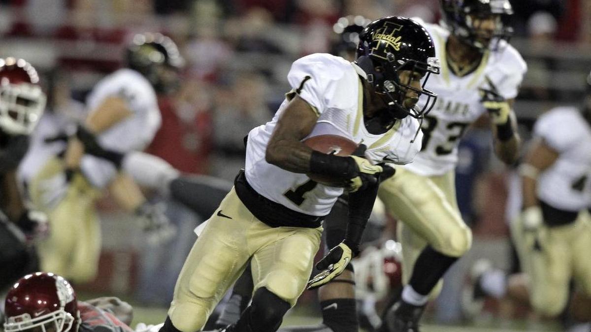 Idaho senior receiver Dezmon Epps was kicked off the team Monday after multiple public off-field incidents over the last year and a half. Epps’ name was removed from the official Sun Belt stat leaders Monday.