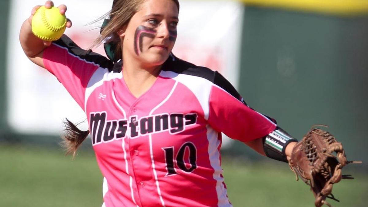 Autumn Moffat and the unbeaten Eagle Mustangs enter the 5A District Three softball tournament as the No. 2 team in the nation. But the reigning state champs seek their first district title in three years.