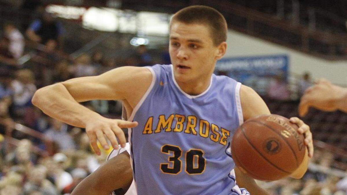 Ambrose’s Travis Yenor drives to the basket during the second half against Lapwai in the 1A Division I boys basketball state championship game Saturday, March 5, 2016, at the Ford Idaho Center in Nampa. Yenor scored 75 points during the three-day tournament.