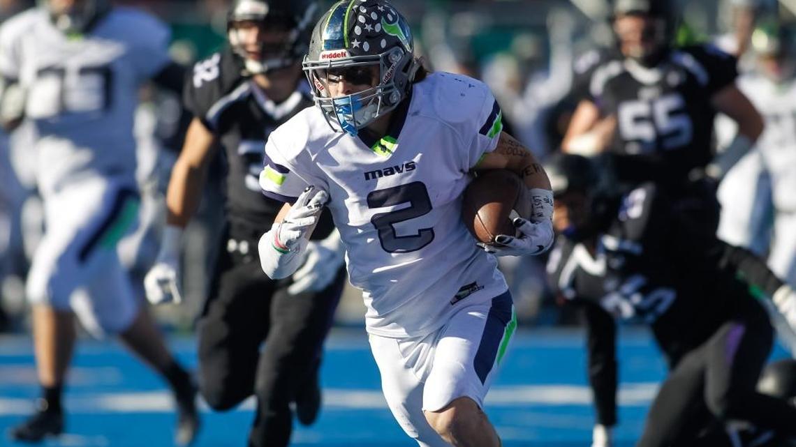 Mountain View running back TreyTon Bell ran for 158 yards and two TDs in his final game.