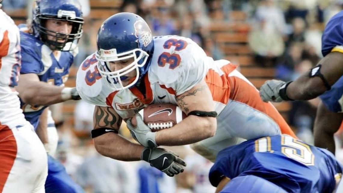 Former Boise State running back Jon Helmandollar will take over the Columbia High football program as it moves down to the 4A level this fall.
