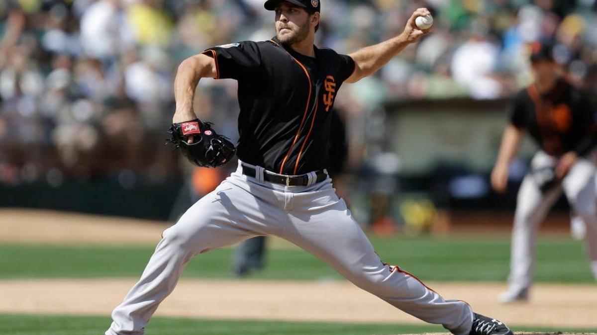 Bishop Kelly graduate Josh Osich, who has a 94 mph fastball, is a left-handed reliever with San Francisco.