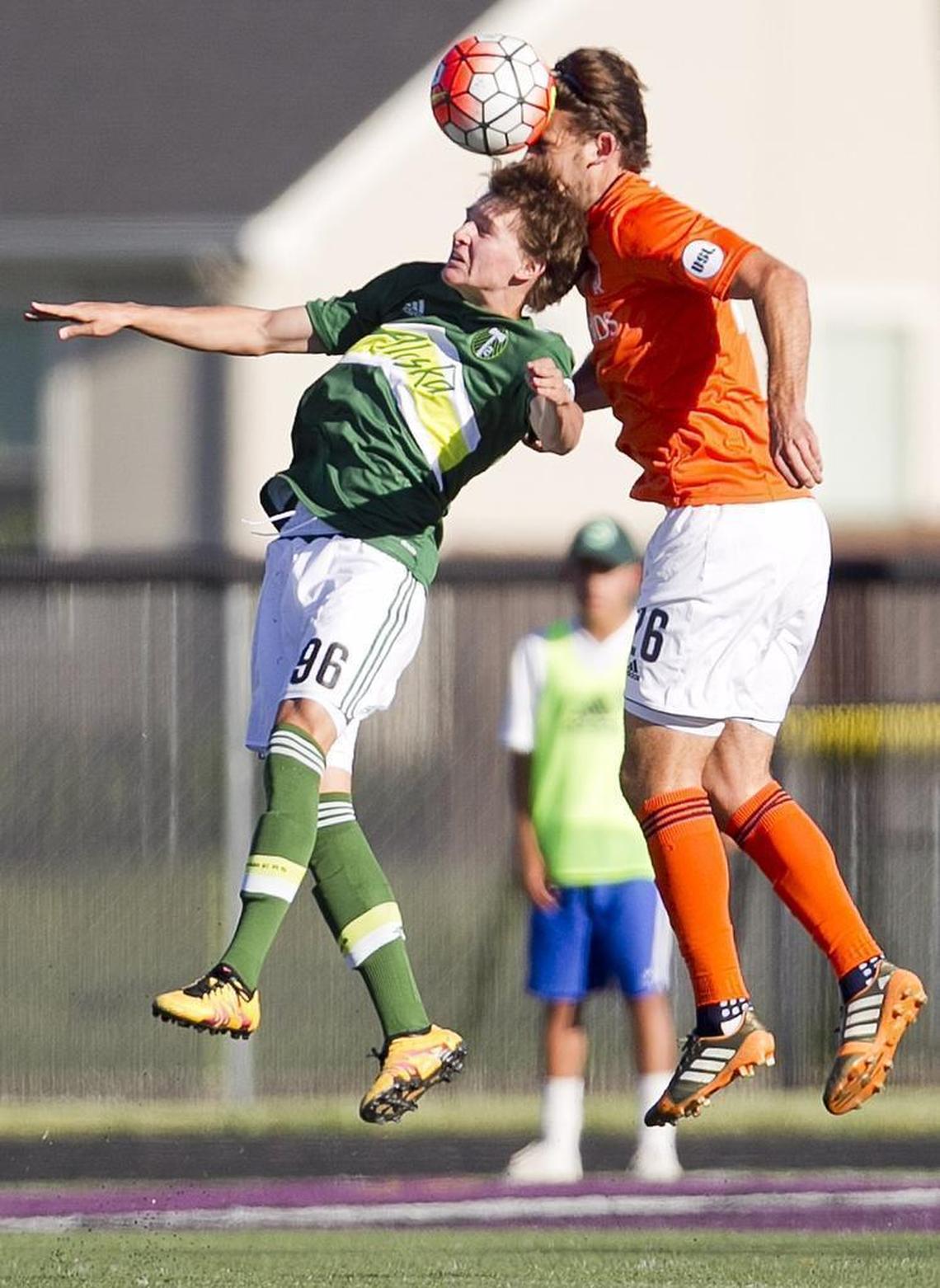 Blake Bodily, left, fights for a header while playing for Portland Timbers 2 during a USL match at Rocky Mountain High in 2016. 